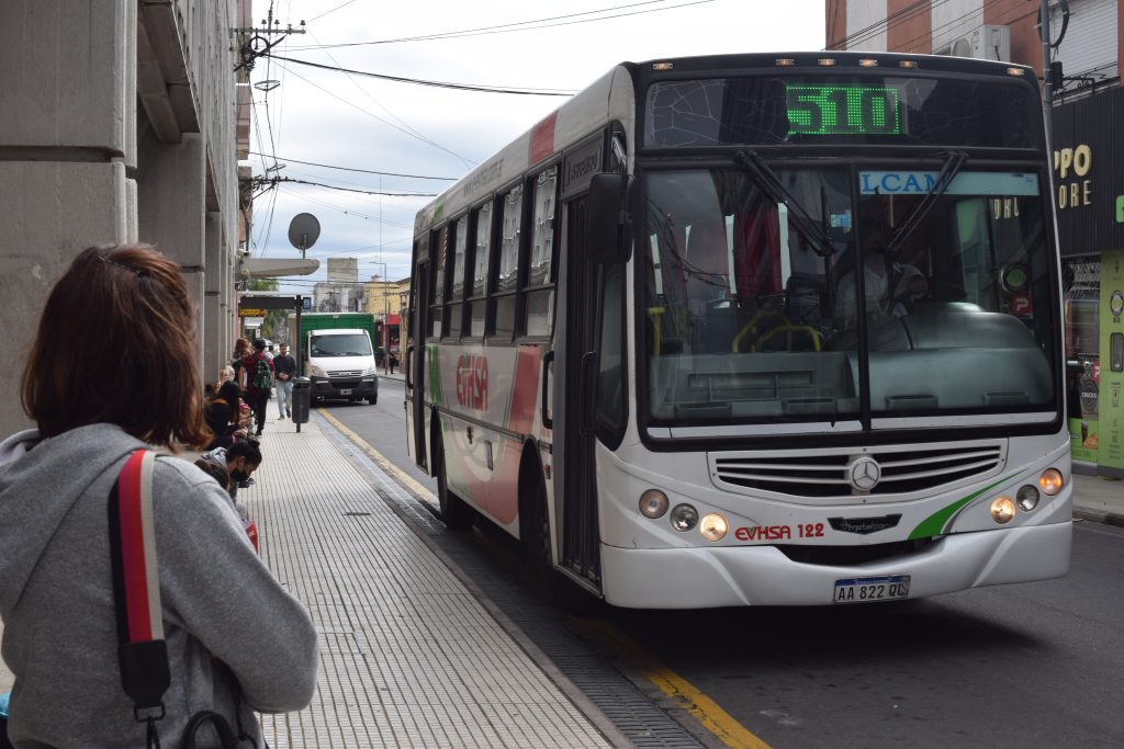 Elecciones 2023: cómo funciona el transporte público