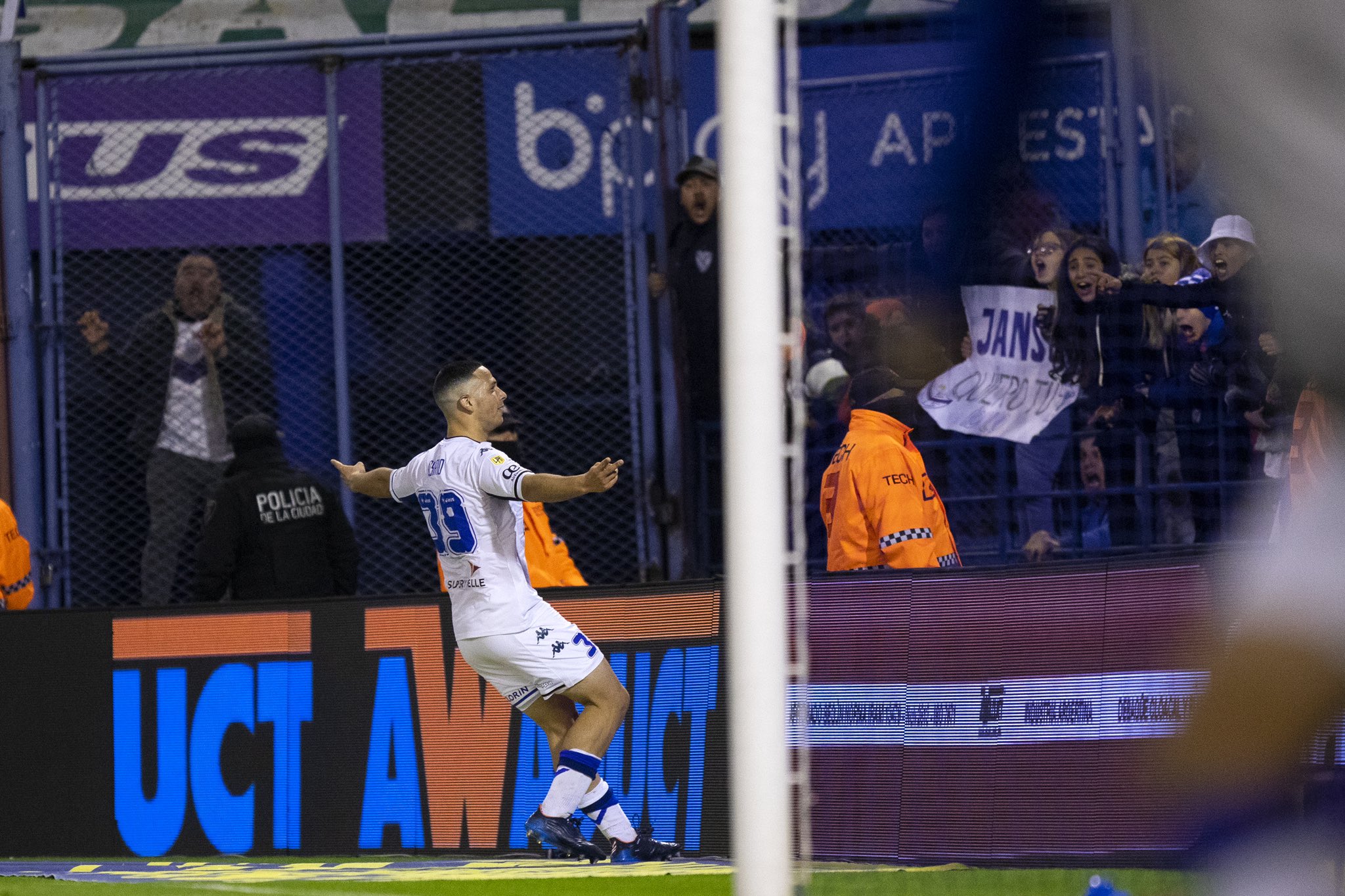 Las mejores fotos del empate ante Vélez por la octava fecha de la