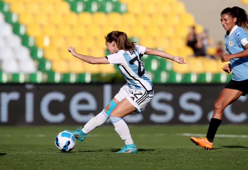 Argentina goleó a Uruguay por 5 a 0 en el partido por fase de grupos de la  Copa América femenina - El Litoral