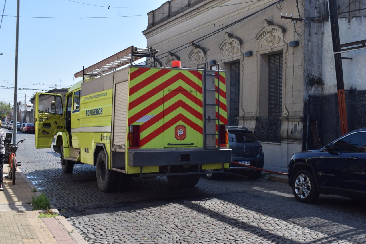 PRINCIPIO DE INCENDIO EN UNA OBRA ABANDONADA