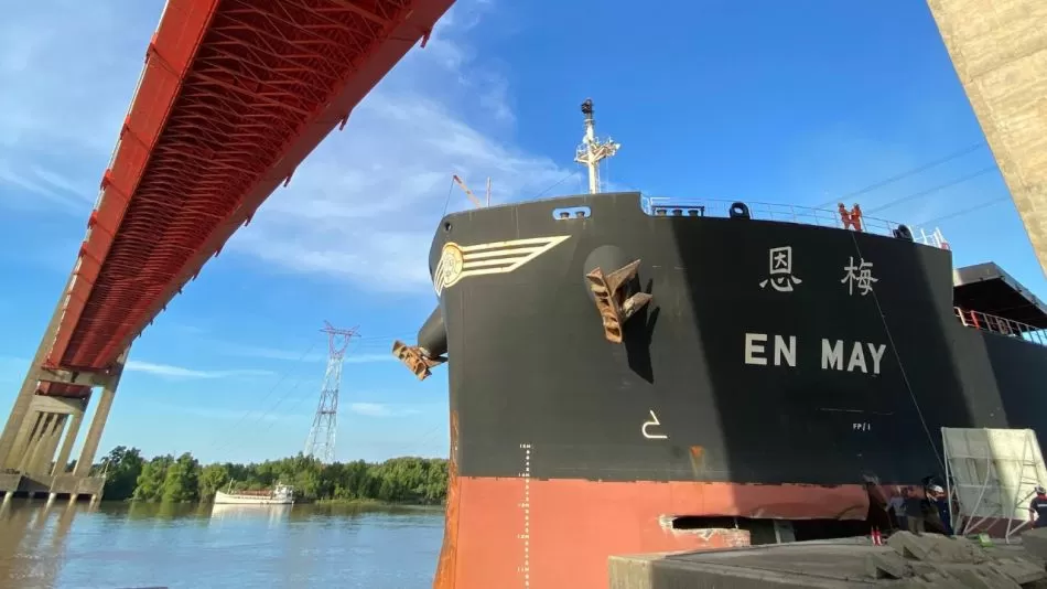 Puente Z Rate Brazo Largo Tras El Choque De Un Barco Cortar N El