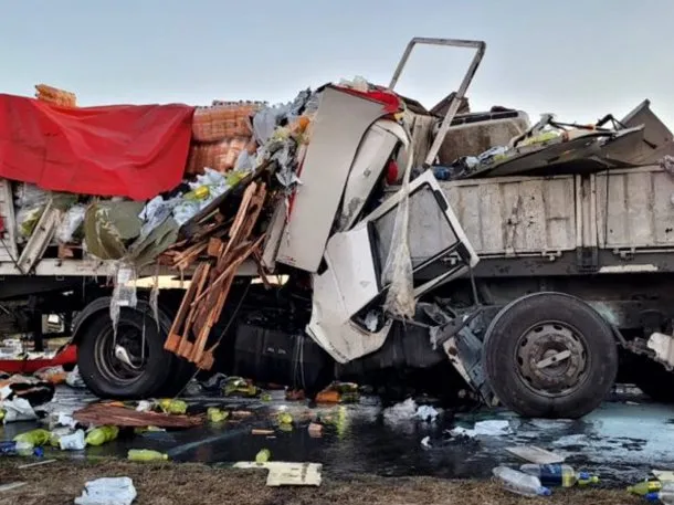 CHOQUE MÚLTIPLE EN RUTA 9 A LA ALTURA DE SAN PEDRO: UN MUERTO | Diario ...