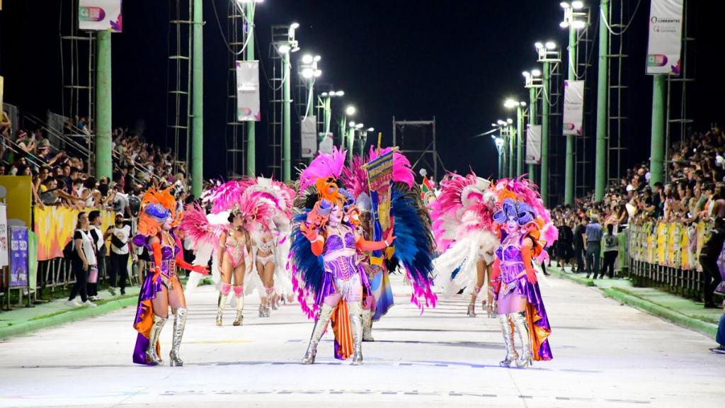 Destacaron el "fuerte movimiento turístico" en todo país que generó el Carnaval