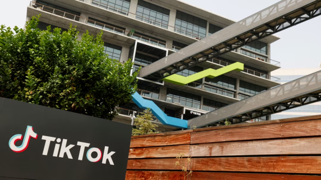 Creadores de TikTok presentan una demanda para bloquear una ley de EEUU de desinversión