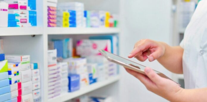 Lanzan la campaña “Medicamento Seguro” para que los remedios solo se compren en farmacias