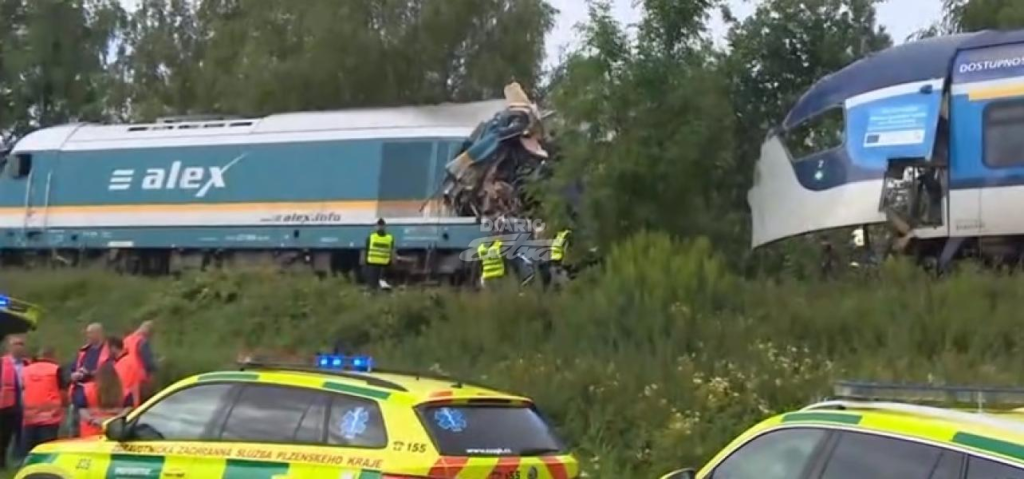 Cuatro muertos y decenas de heridos en un accidente de tren en la República Checa