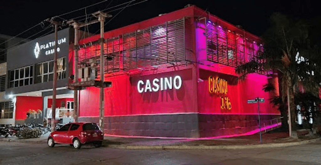 Chaco: dos ladrones robaron un casino en Sáenz Peña