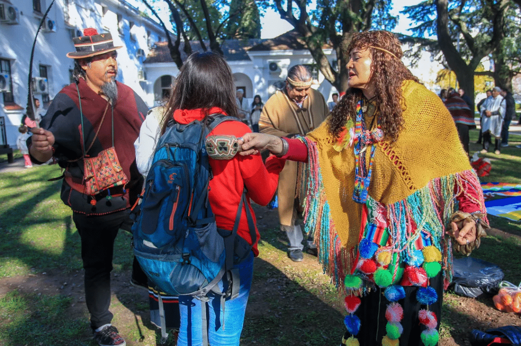 Pachamama: la Madre Tierra a la que se le devuelve la vida