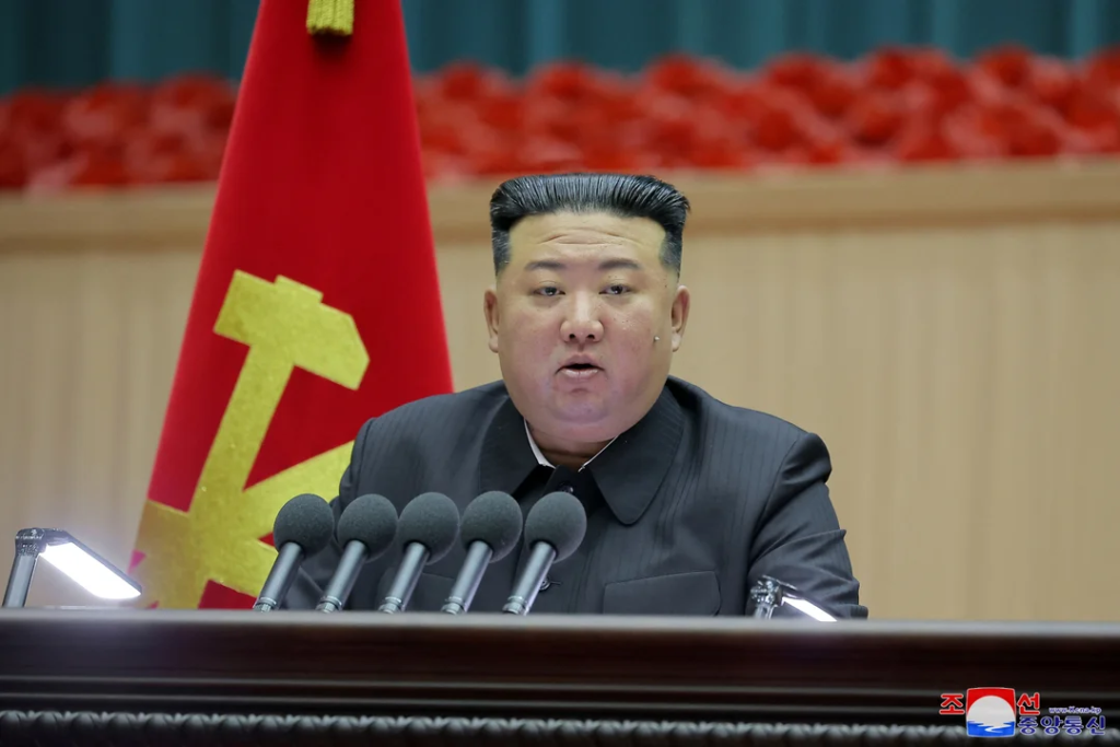 Corea del Norte dice que probó un misil balístico capaz de transportar ojivas súper grandes