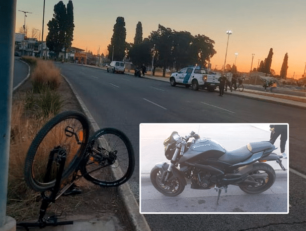 Un hombre en una motocicleta embistió a un ciclista frente al Skatepark