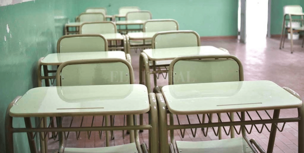 La cantidad de alumnos inscriptos en escuelas bonaerenses viene bajando desde hace tres años