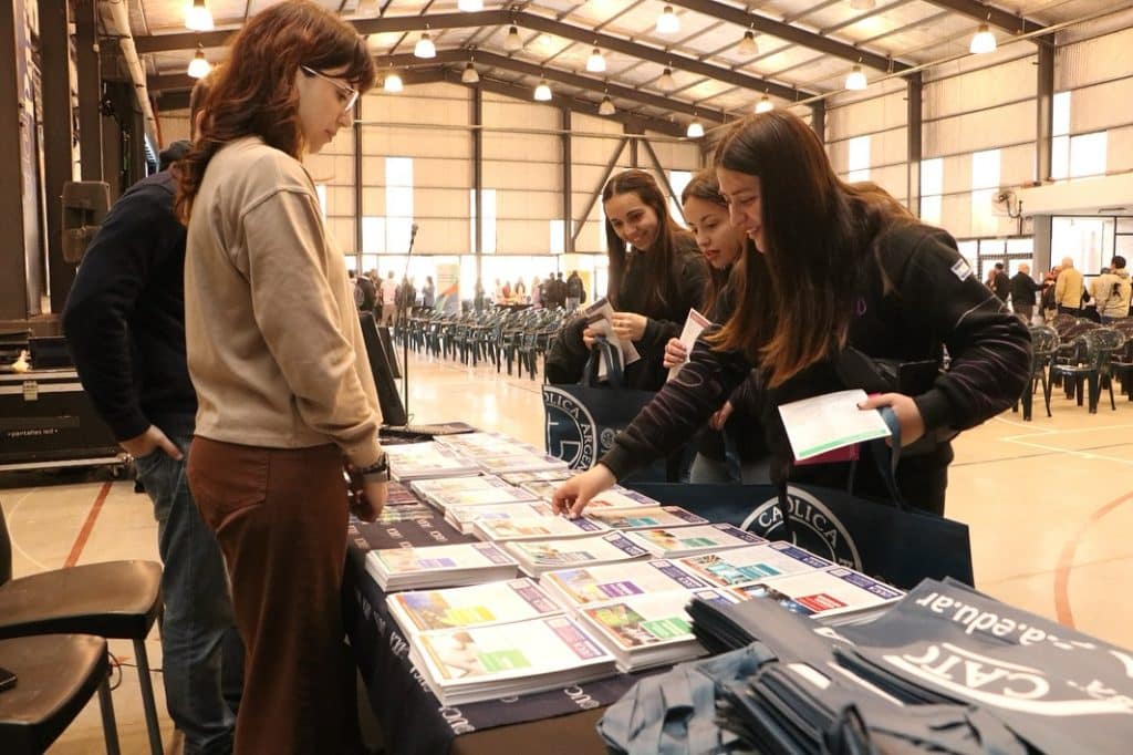 Con gran concurrencia, volvió la Expo Carreras en Arroyo Seco