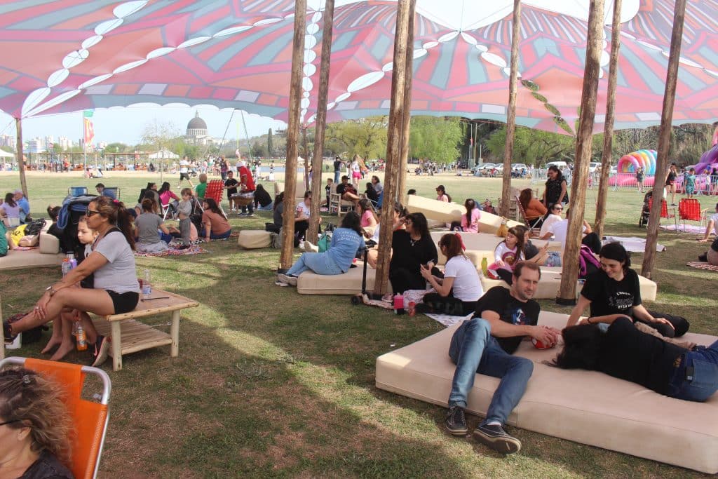 Comenzó la primavera: cientos de familias estuvieron presentes en la última jornada del “Festival Vibra”