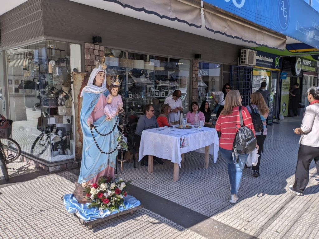 Virgen Rosario centro