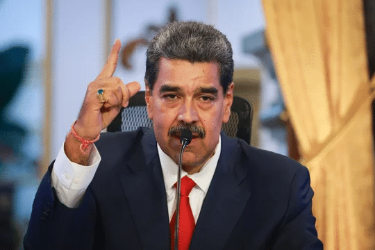 Un juez argentino pide la detención internacional de Nicolás Maduro