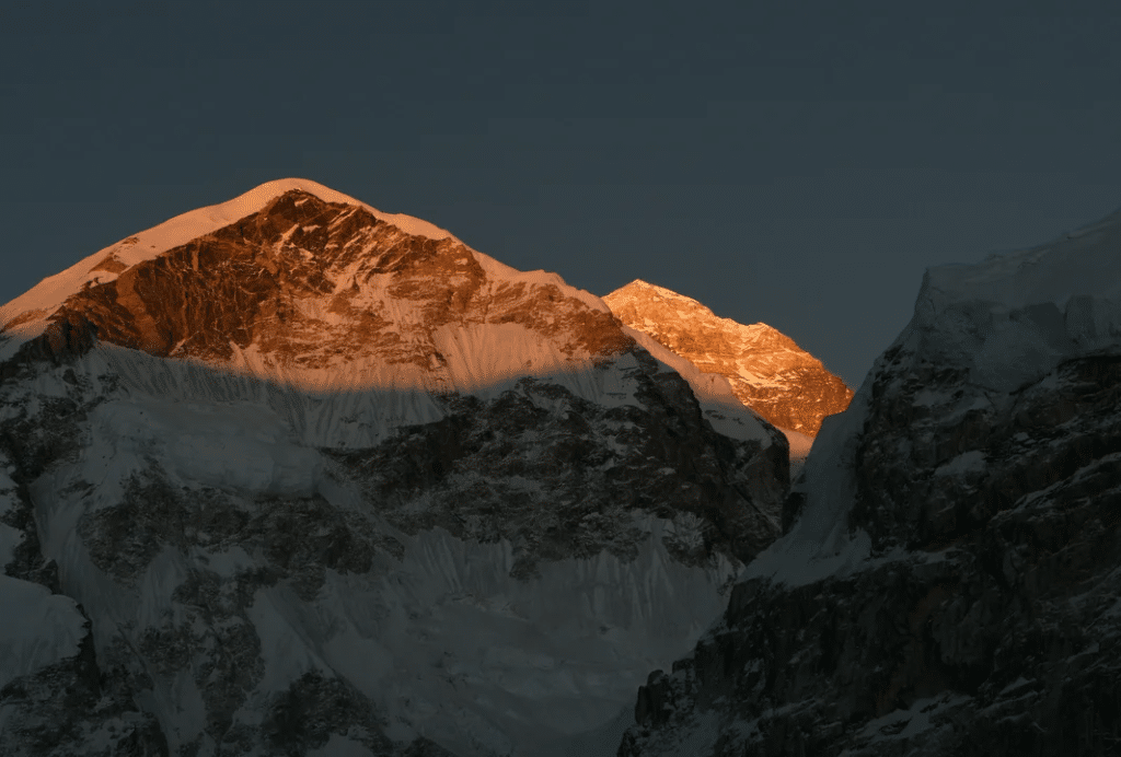 ¿Por qué el Monte Everest sigue creciendo?