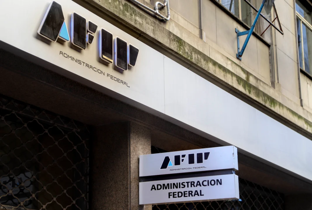 AFIP baja la persiana y ARCA cobrará los impuestos pero no como antes