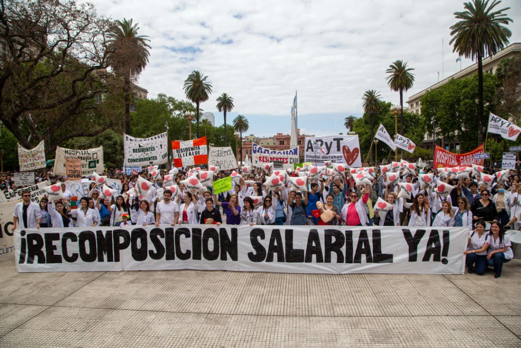 Sexta jornada de paro en el Garrahan: los trabajadores darán una clase pública de RCP