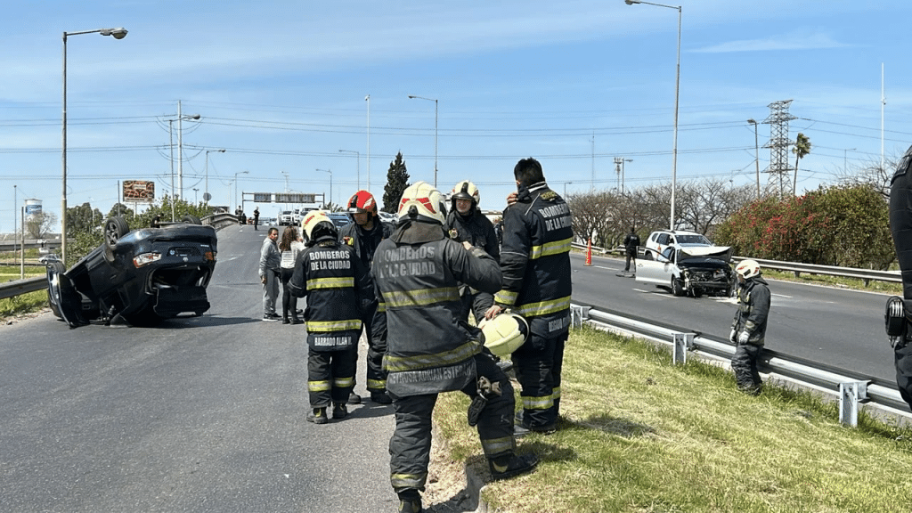 Triple choque en la Avenida General Paz dejó nueve heridos