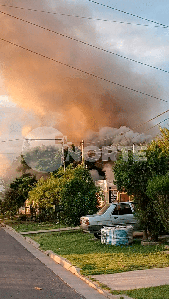 Conflictos vecinales en barrio Garetto: incendiaron una vivienda