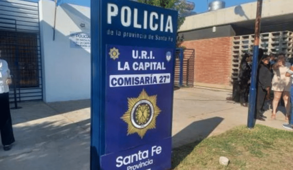 Se fugaron tres presos de una comisaría en Santa Fe