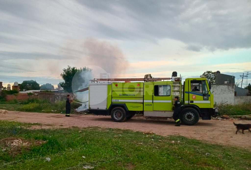 Zona sur: se incendió un galpón de una vivienda en barrio 9 de Julio