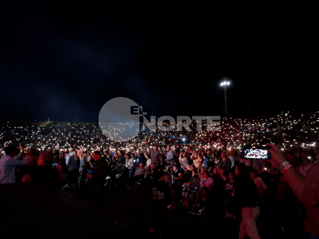 La gran familia metalúrgica tuvo una multitudinaria fiesta de cierre de año en el anfiteatro del ITEC