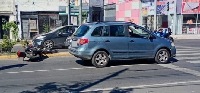 Auto moto San Nicolás accidente 