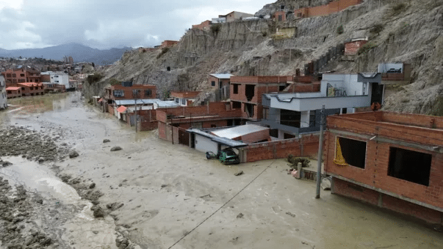 Bolivia reporta 9 fallecidos y 300 familias afectadas en inicio de época de lluvias