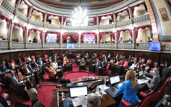 Legislatura: la primera sesión extraordinaria del Senado pasó a cuarto intermedio para el jueves