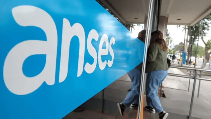 Anses alcanzó un superávit financiero clave para el ajuste fiscal