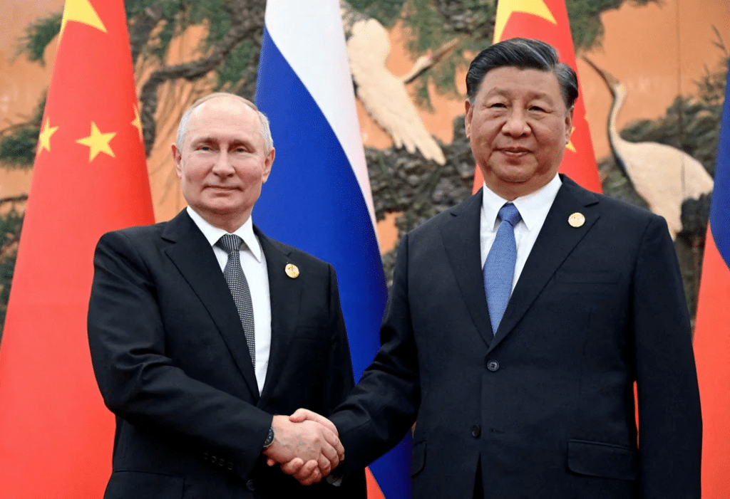 Como muestra de respaldo internacional, Putin intercambió mensajes con Xi