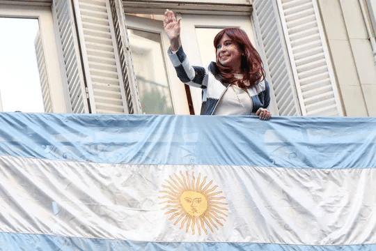 El mensaje de Cristina Kirchner por año nuevo: "Deseo que en este 2025 que comienza podamos cambiar de rumbo"