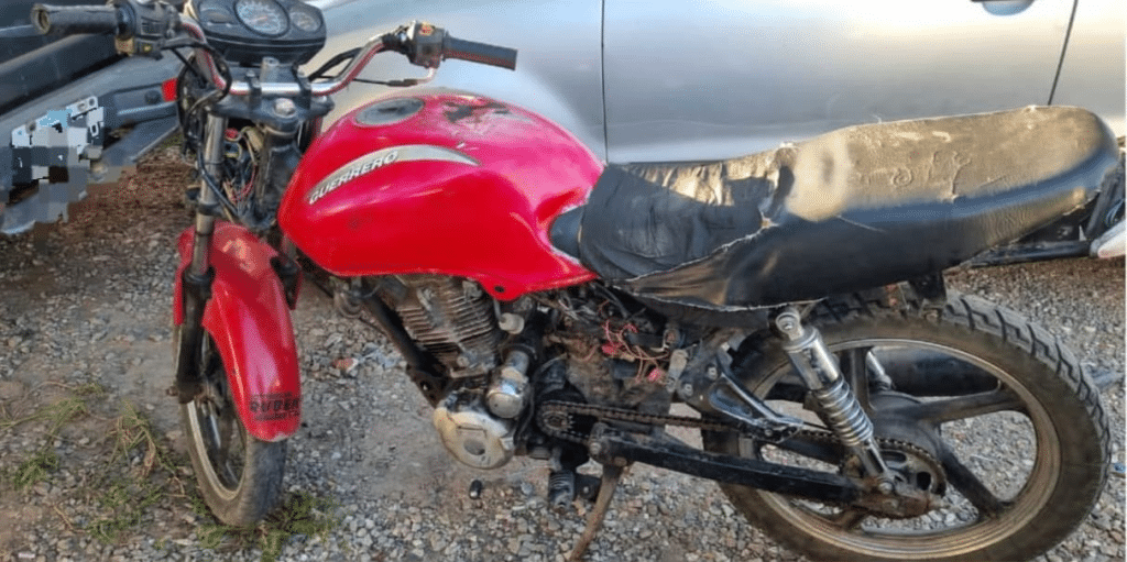 moto abandonada fuera llave puesta UPPL