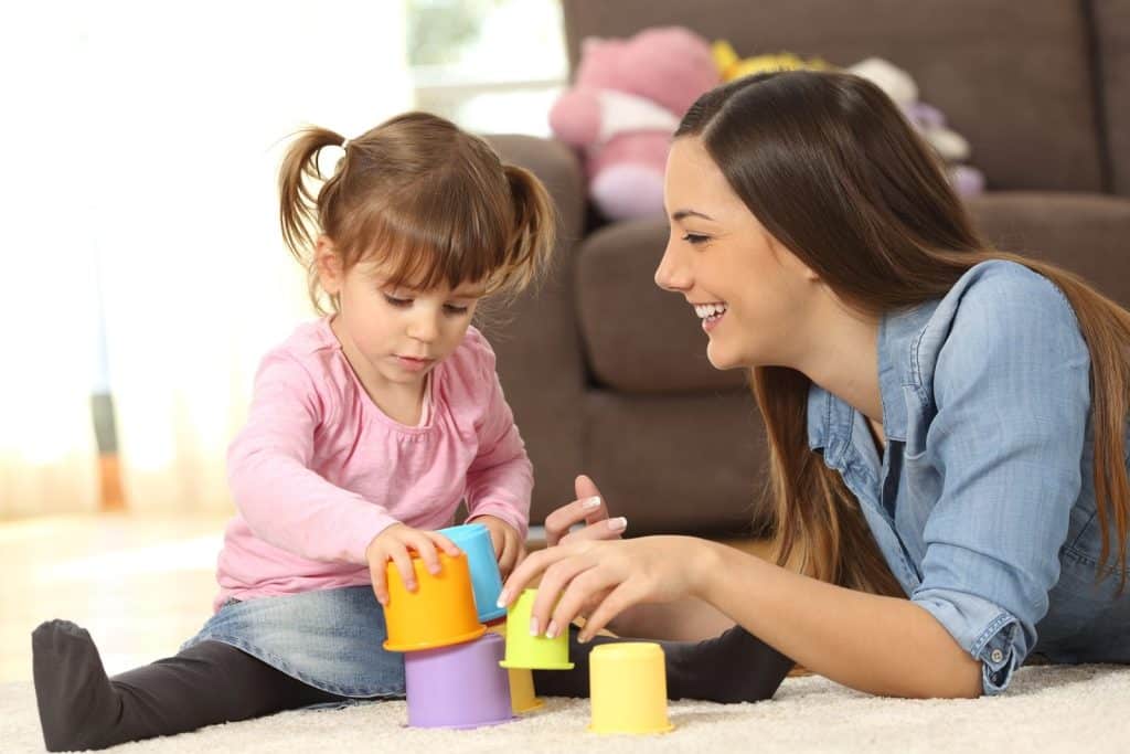 Cuáles son los costos del cuidado de bebés y niños pequeños