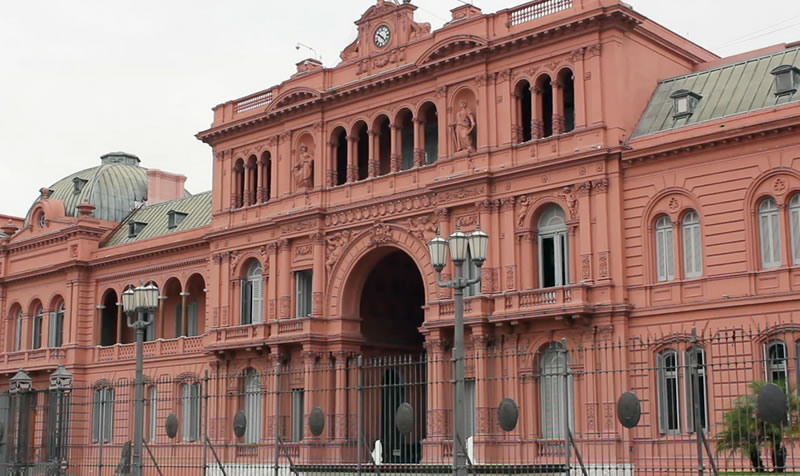 cortocircuito casa rosada por un principio de incendio