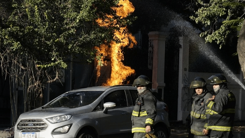 investigan incendio cabina gas causas edificio