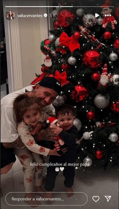 Valentina Cervantes Enzo Fernández pareja festejo