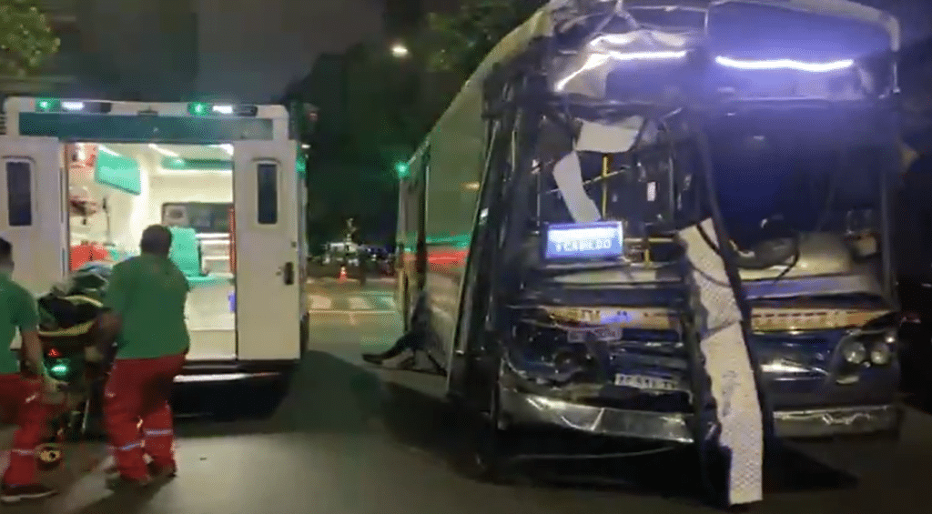 Madrugada caótica en CABA accidente choque siniestro