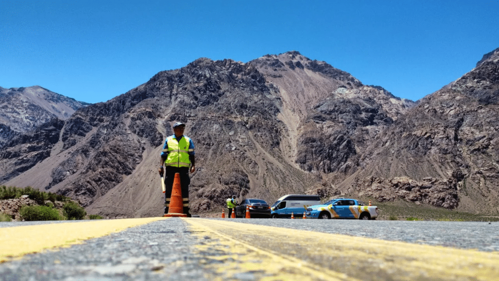 Temporada de verano 2025: ya se fiscalizaron más de 180 mil vehículos en rutas y principales destinos turísticos del país