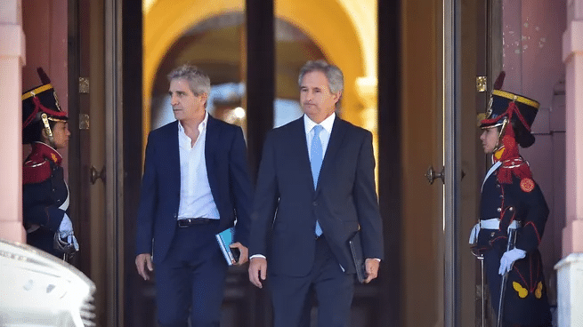 El ministerio de Economía informó sobre la licitación de bonos atados al dólar con vencimiento en 2026
