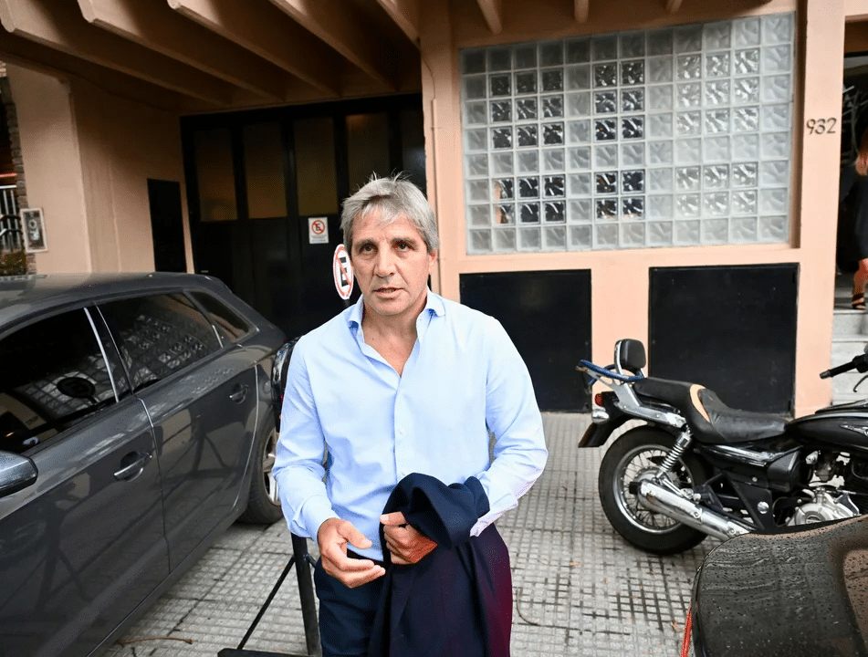 En medio del escándalo de $LIBRA, Karina Milei y Luis Caputo salen a buscar afiliados