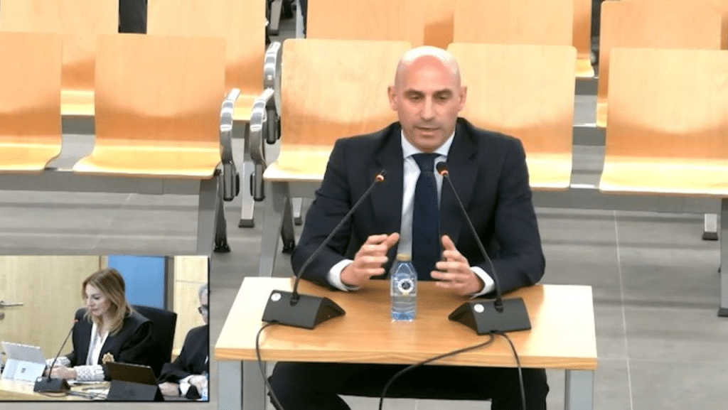 Luis Rubiales culpable Jenni Hermoso besar consentimiento