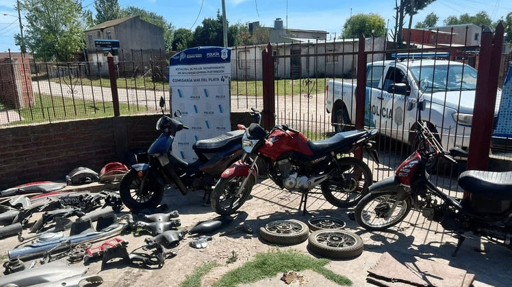 motochorro adolescente