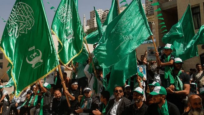 Pausa en Gaza: Hamas devolvió los ataúdes de cuatro rehenes fallecidos