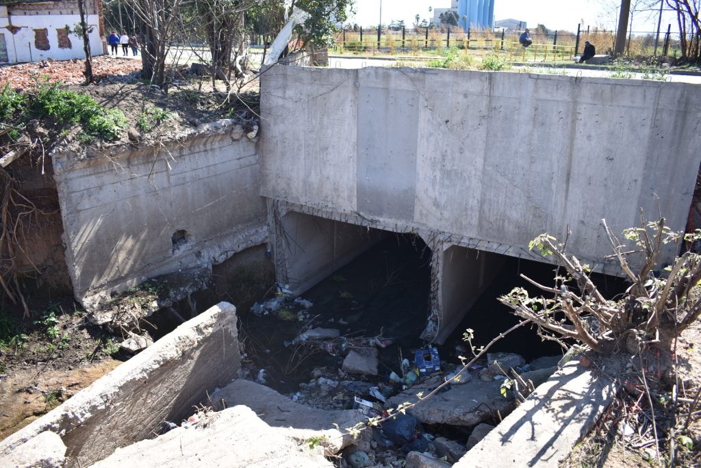 El municipio busca reactivar la obra del zanjón San Nicolás, olvidada por la Provincia desde hace casi 6 años