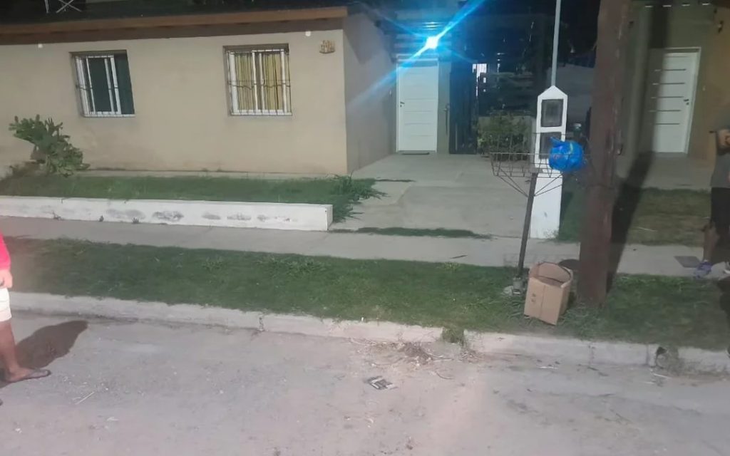 Córdoba: una mujer fue atacada por el pitbull de su vecina y está grave