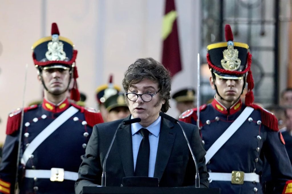 granaderos a caballo milei