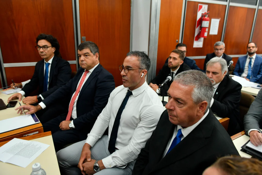 Caso Maradona: "Luque está tranquilo", señaló su defensor