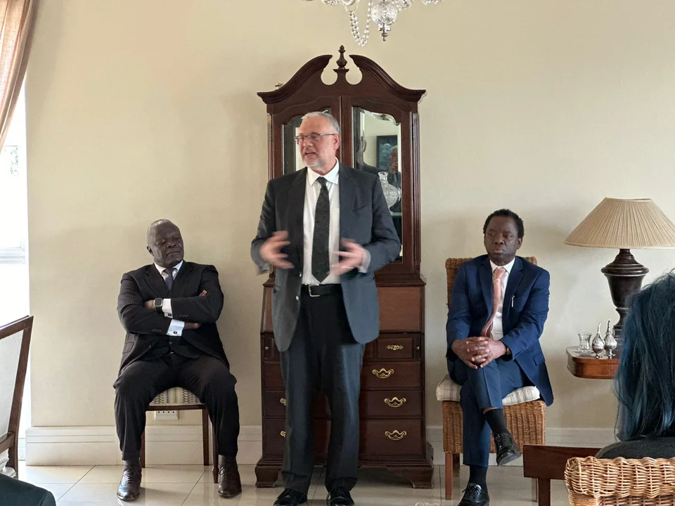 Sudáfrica lamentó la expulsión de su embajador en los Estados Unidos